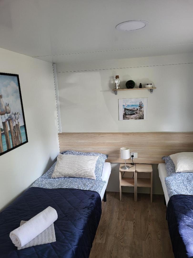 Mobilheim Andrea Wunderschoene Ferienwohnung Direkt Am Meer يزيرا المظهر الخارجي الصورة
