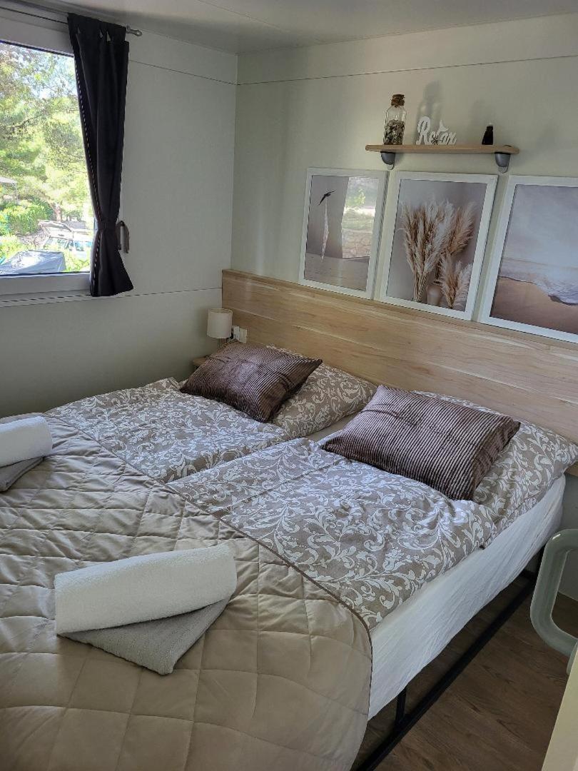 Mobilheim Andrea Wunderschoene Ferienwohnung Direkt Am Meer يزيرا المظهر الخارجي الصورة