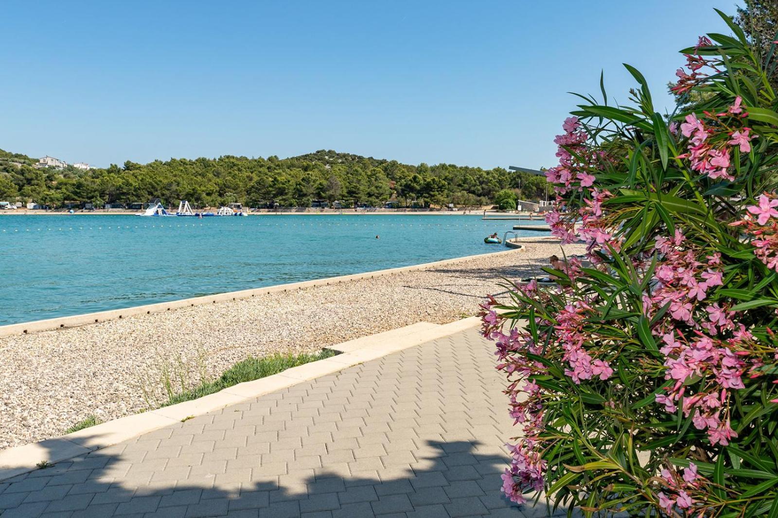 Mobilheim Andrea Wunderschoene Ferienwohnung Direkt Am Meer يزيرا المظهر الخارجي الصورة